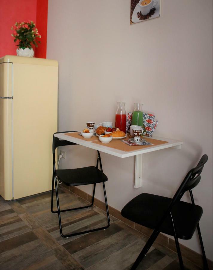 Beb Binario39 Bed & Breakfast Naples Exterior photo