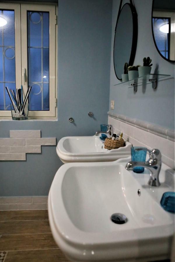 Beb Binario39 Bed & Breakfast Naples Exterior photo