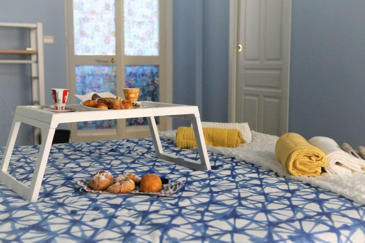 Beb Binario39 Bed & Breakfast Naples Exterior photo