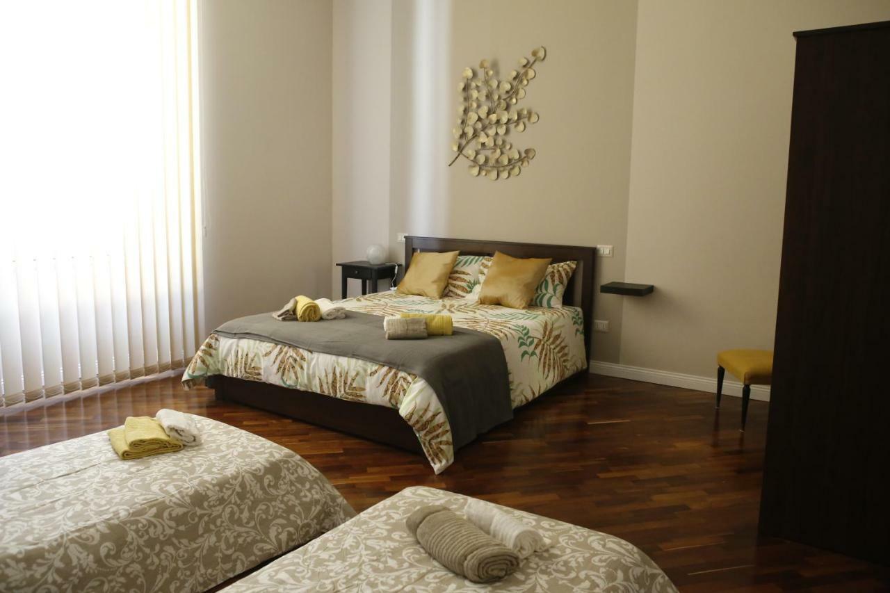 Beb Binario39 Bed & Breakfast Naples Exterior photo
