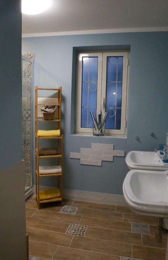 Beb Binario39 Bed & Breakfast Naples Exterior photo